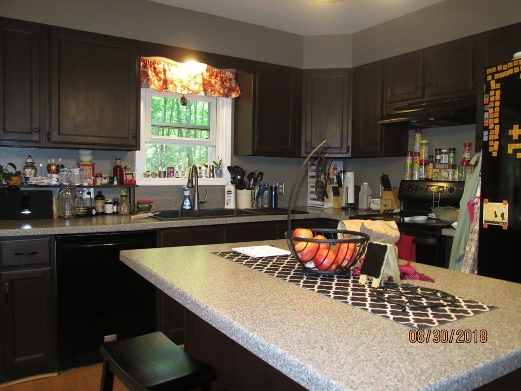 116 Bushy Lane Rutland, MA 01543 - Photo 11 of 29