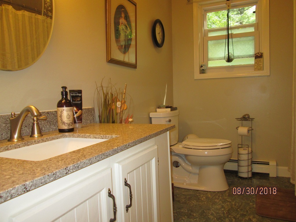 116 Bushy Lane Rutland, MA 01543 - Photo 15 of 29
