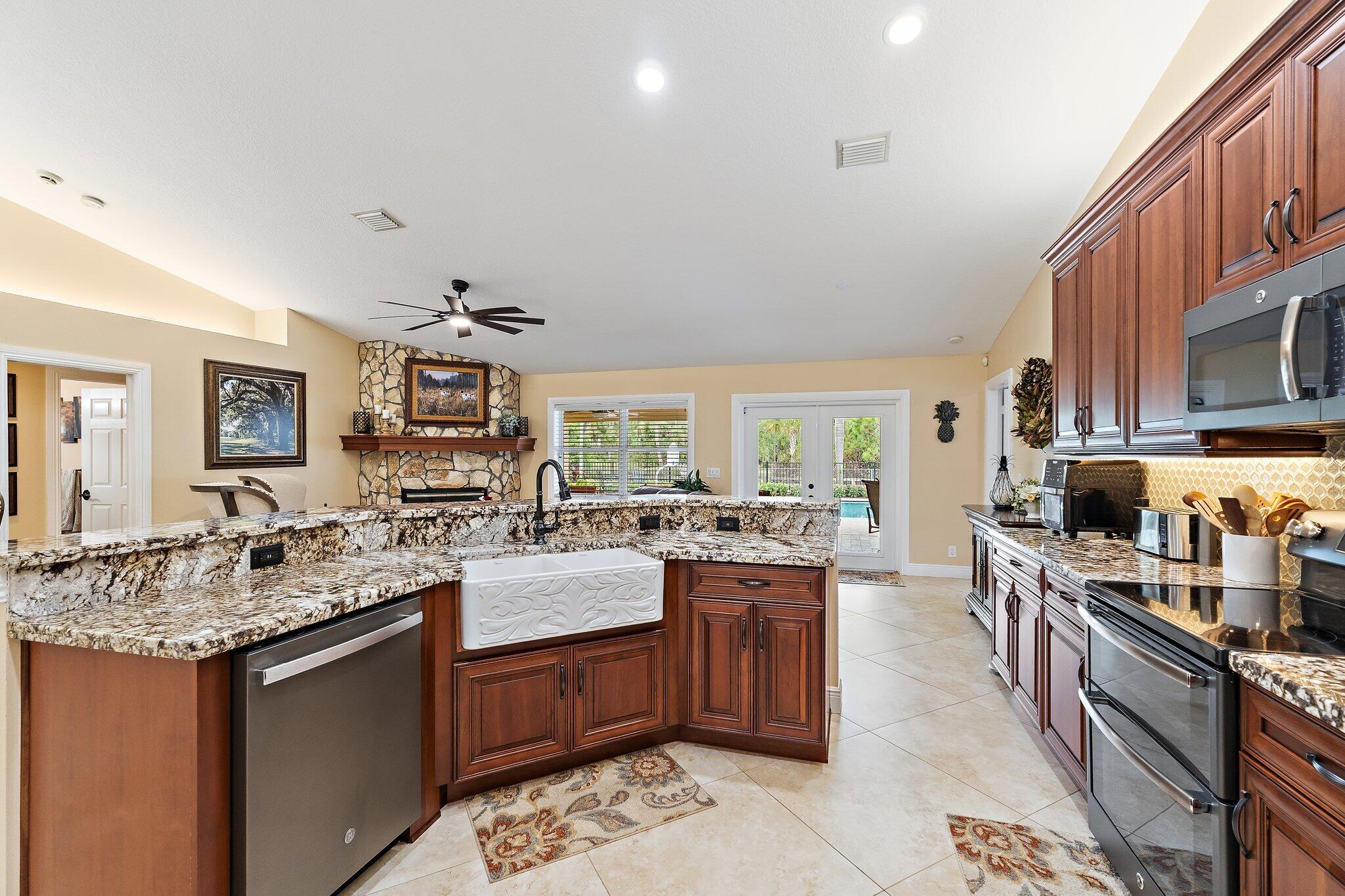 16236 Randolph Siding Road Jupiter Farms, FL 33478 - Photo 21 of 81 049-16236RandolphSidingRd-Jupiter-SMALL