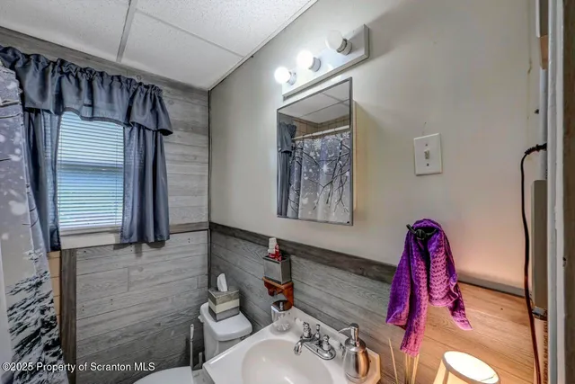 a view of walk in closet