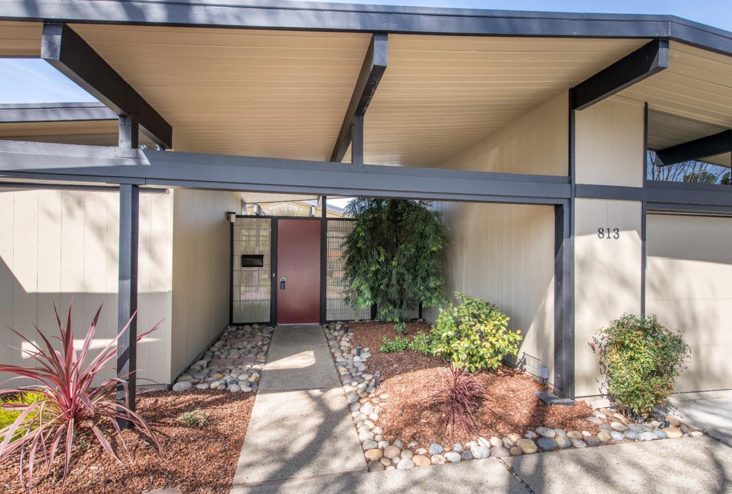 813 Allison Way Sunnyvale, CA 94087 - Photo 3 of 28