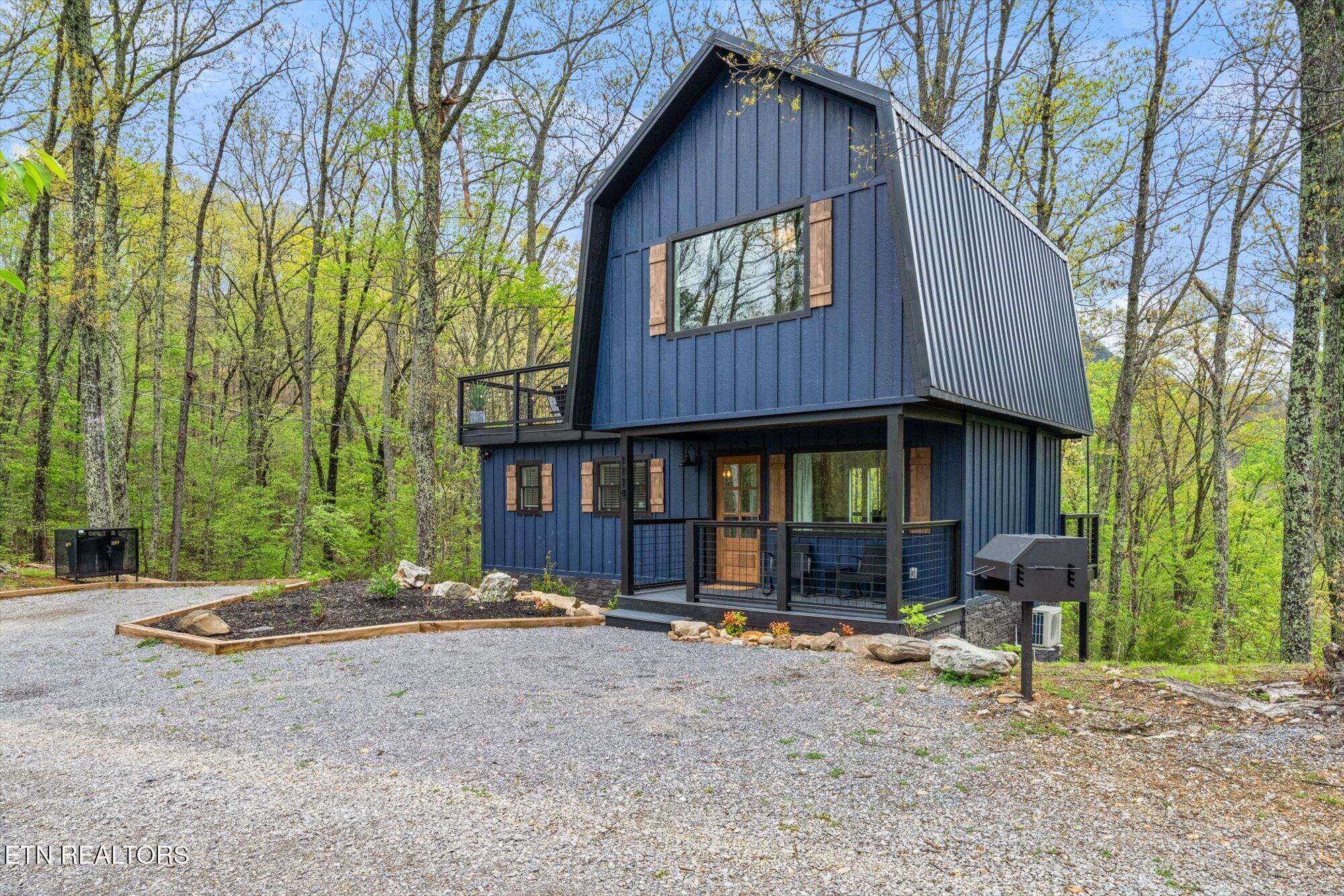 1114 Red Maple Lane Sevierville, TN 37876 - Photo 2 of 33 01-1114-Red-Maple-Ln-Sevierville-TN-1