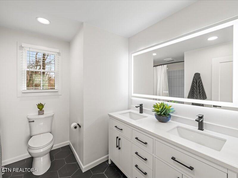 1114 Red Maple Lane Sevierville, TN 37876 - Photo 23 of 33 15-1114-Red-Maple-Ln-Sevierville-TN-15(1