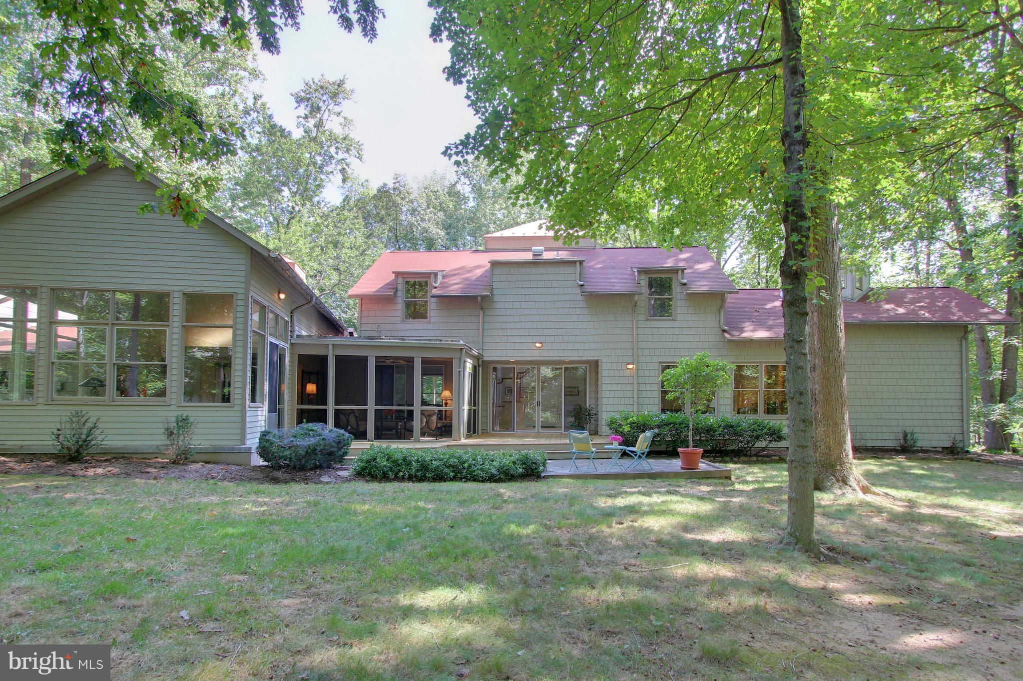 13705 Loria Court Clarksville, MD 21029 - Photo 27 of 30 a front view of a house with garden