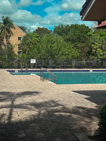 $2,000 | 4045 West McNab Road, Unit G106, Pompano Beach, FL 33069