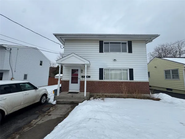 $1,300 | 58 High Street, Johnson City, NY 13790