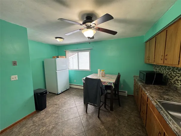 $1,300 | 58 High Street, Johnson City, NY 13790