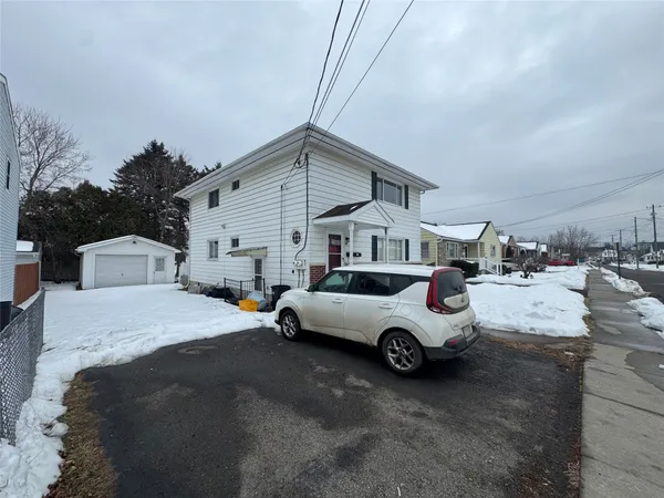 $1,300 | 58 High Street, Johnson City, NY 13790