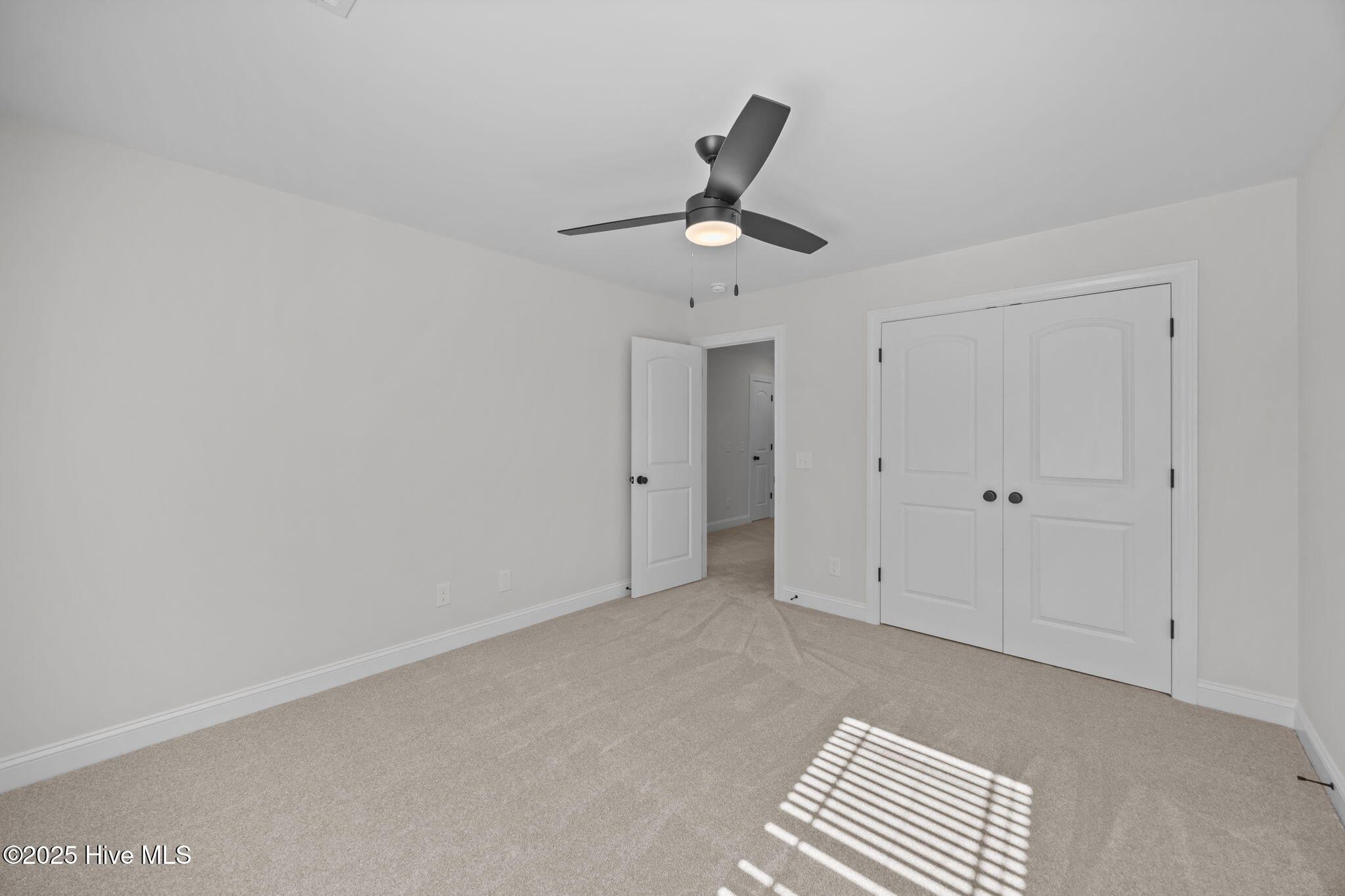 4301 Laurel Rdg Drive, Unit B Greenville, NC 27834 - Photo 16 of 39 16-web-or-mls-BLS_0045