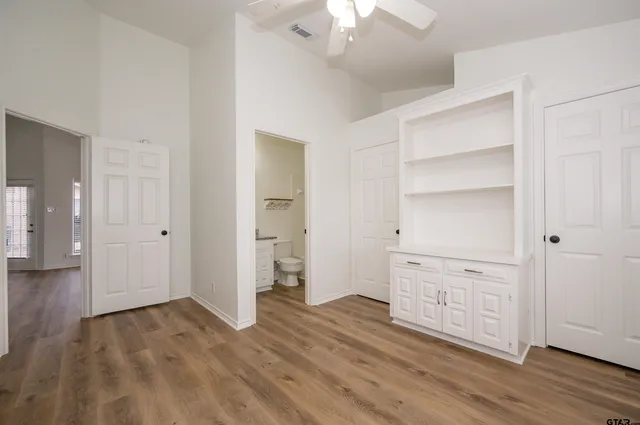 $1,800 | 5819 Hollytree Drive, Tyler, TX 75703