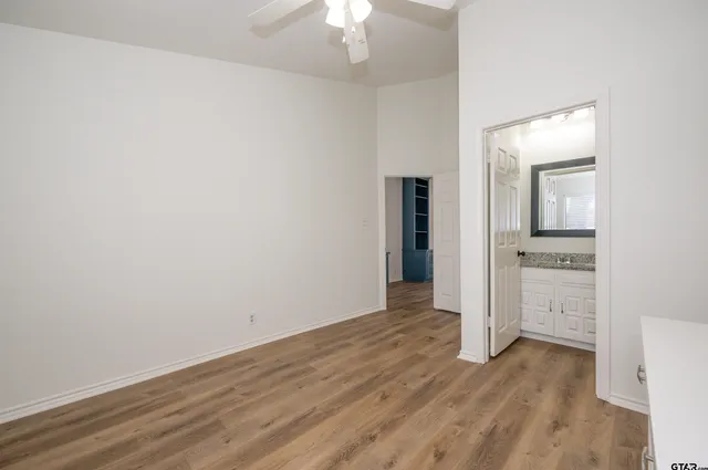 $1,800 | 5819 Hollytree Drive, Tyler, TX 75703