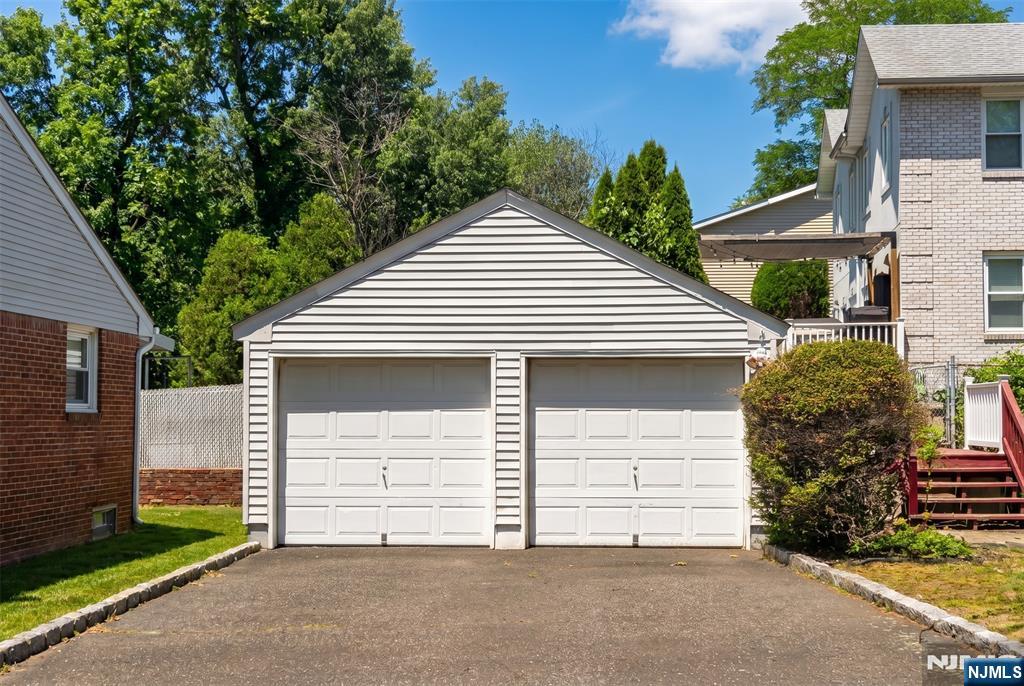 113 Grove Street Tenafly, NJ 07670 - Photo 5 of 11