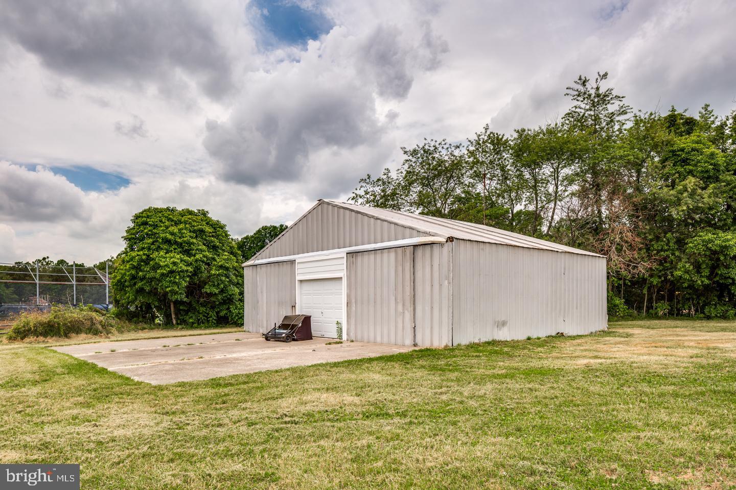 71 Ferrell Road Mullica Hill, NJ 08062 - Photo 32 of 46 Hangar