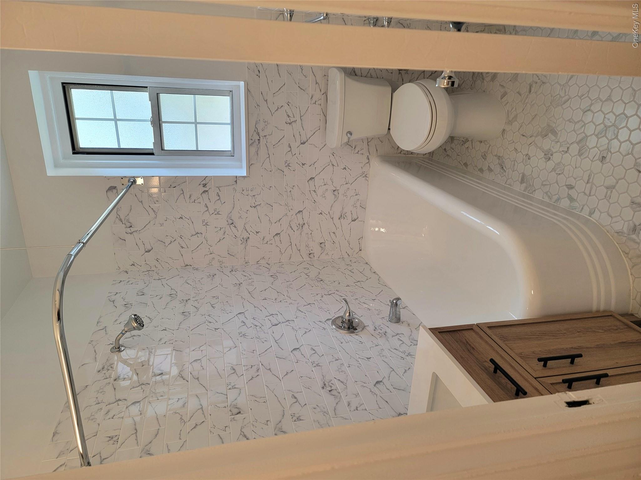 253 Garth Road, Unit 2C Scarsdale, NY 10583 - Photo 8 of 9