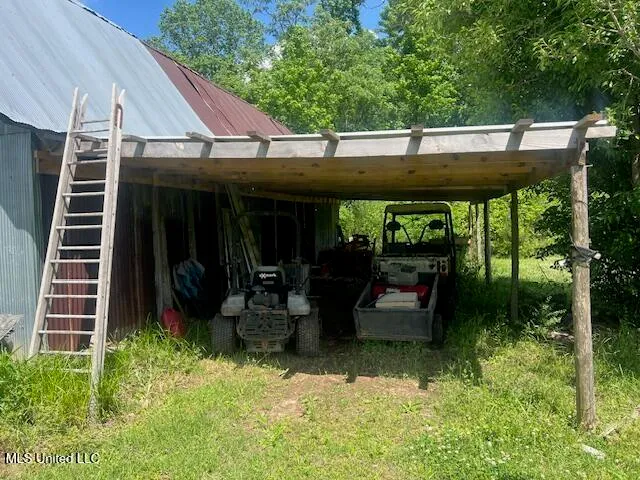 $625,000 | 263 Dawkins Road, Hickory, MS 39332