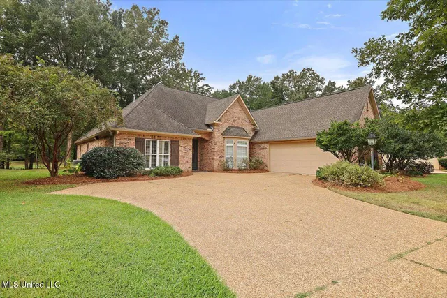 $395,000 | 105 Thornwood Drive, Clinton, MS 39056