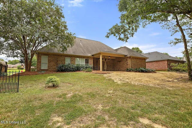 $395,000 | 105 Thornwood Drive, Clinton, MS 39056