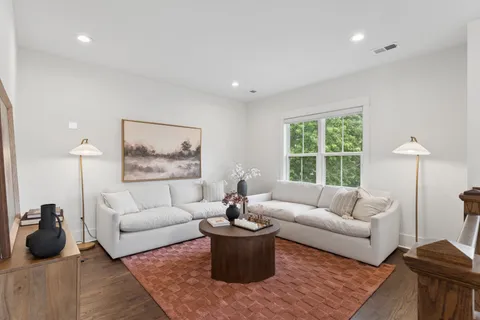$999,900 | 920 North 5th Street, Nashville, TN 37207