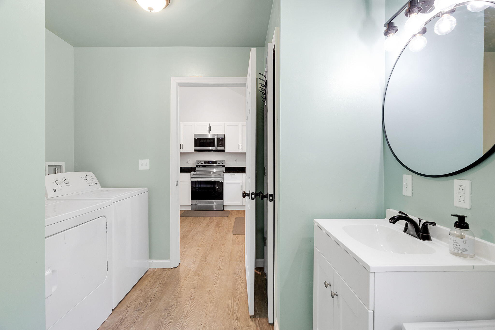 693 Pond Road Wales, ME 04280 - Photo 10 of 41 Full bath/laundry off kitchen