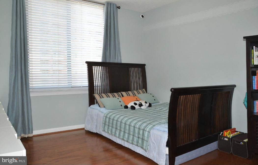 11710 Old Georgetown Road, Unit 917 North Bethesda, MD 20852 - Photo 19 of 30 Bedroom #2