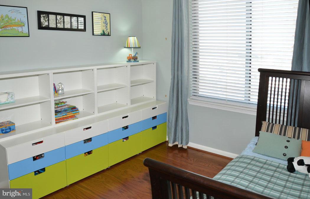 11710 Old Georgetown Road, Unit 917 North Bethesda, MD 20852 - Photo 20 of 30 Bedroom #2