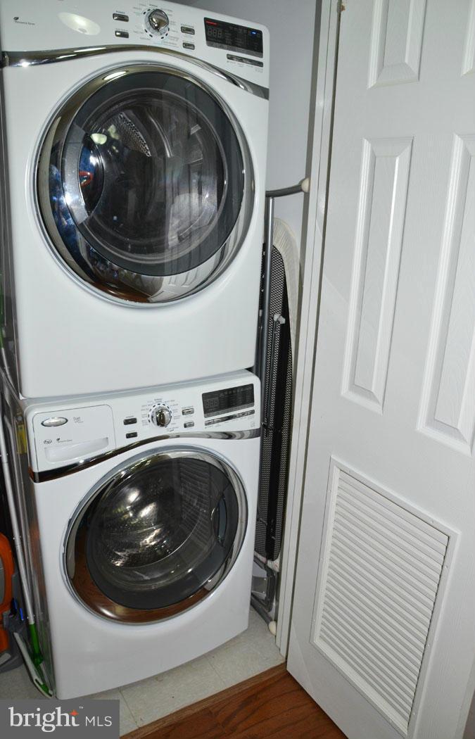 11710 Old Georgetown Road, Unit 917 North Bethesda, MD 20852 - Photo 23 of 30 Laundry room