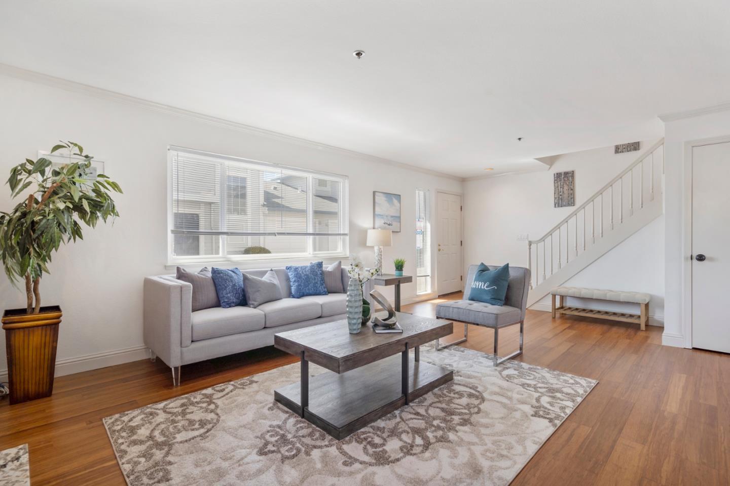 217 Clifton Road Pacifica, CA 94044 - Photo 7 of 35 Gallery Image 7