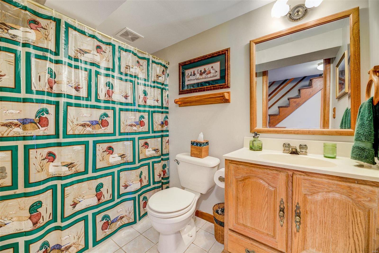 11101 Conway Road Frontenac, MO 63131 - Photo 22 of 27 Gallery Image 22