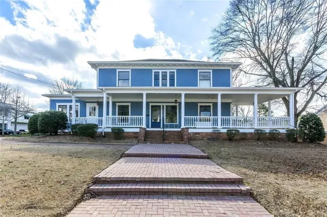 $5,500 | 200 Stonewall Avenue West, Fayetteville, GA 30214