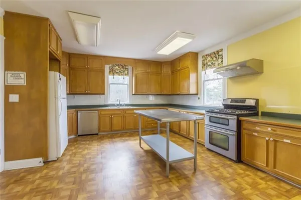 $5,500 | 200 Stonewall Avenue West, Fayetteville, GA 30214