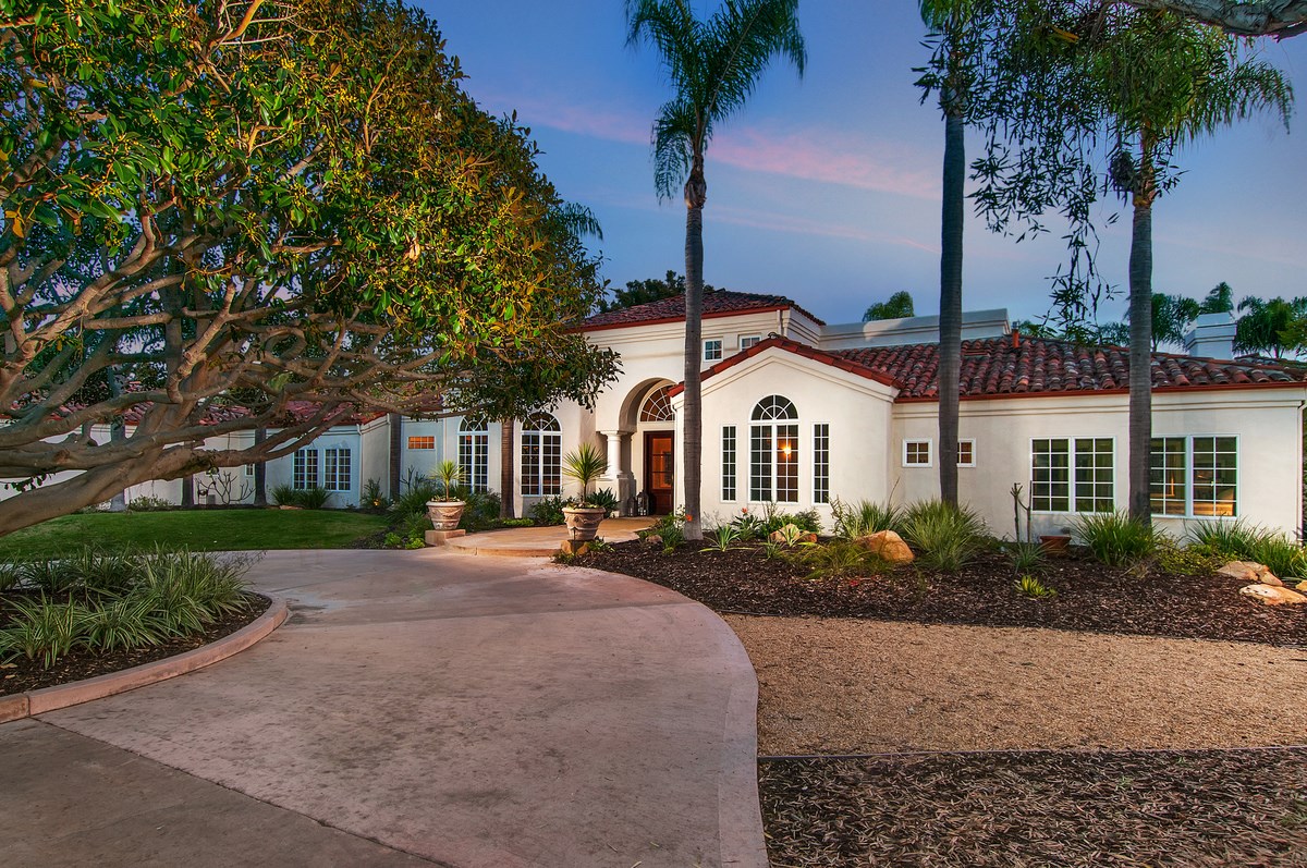 Welcome home to your private fully fenced & gated 2 acre estate