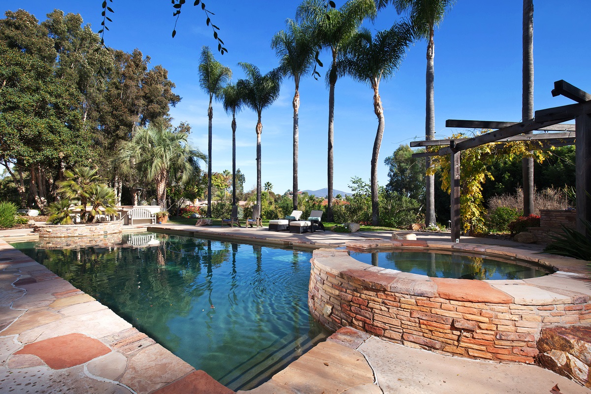 14955 Rancho Santa Fe Farms Road Rancho Santa Fe, CA 92067 - Photo 17 of 25
