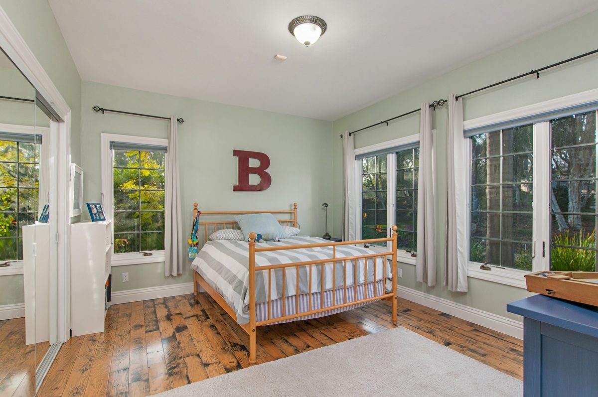 14955 Rancho Santa Fe Farms Road Rancho Santa Fe, CA 92067 - Photo 19 of 25 Bedroom 3 of 5