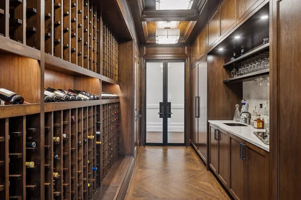 $50,000,000 | 2770 Gale Road, Wayzata, MN 55391