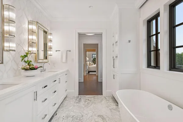 $50,000,000 | 2770 Gale Road, Wayzata, MN 55391