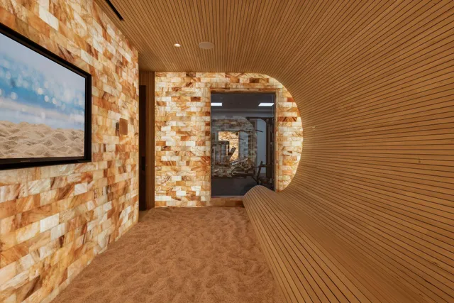 $50,000,000 | 2770 Gale Road, Wayzata, MN 55391