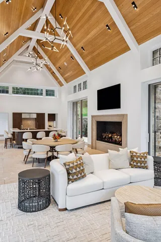 $50,000,000 | 2770 Gale Road, Wayzata, MN 55391