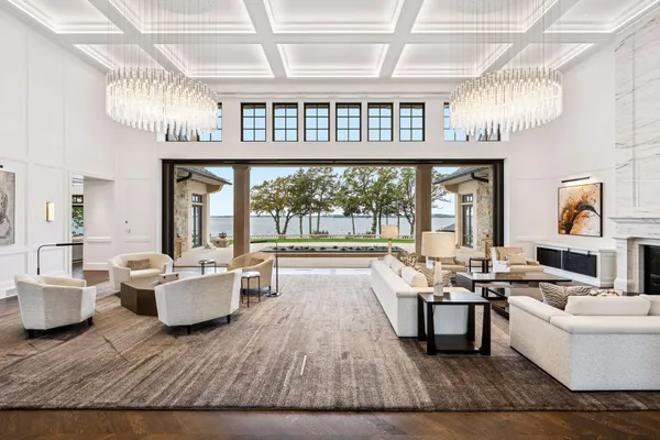 $50,000,000 | 2770 Gale Road, Wayzata, MN 55391