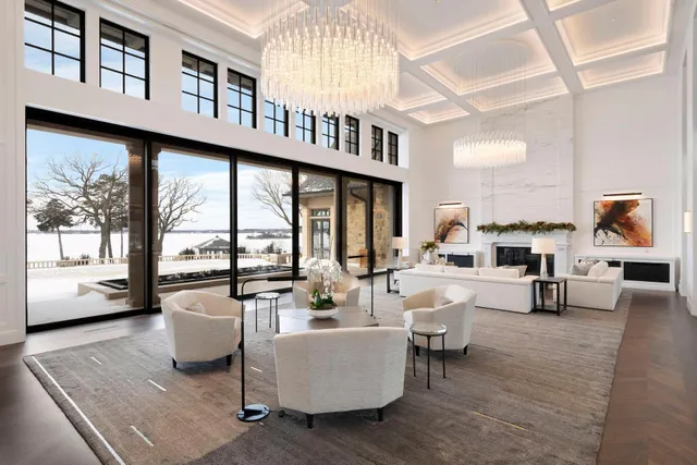 $50,000,000 | 2770 Gale Road, Wayzata, MN 55391