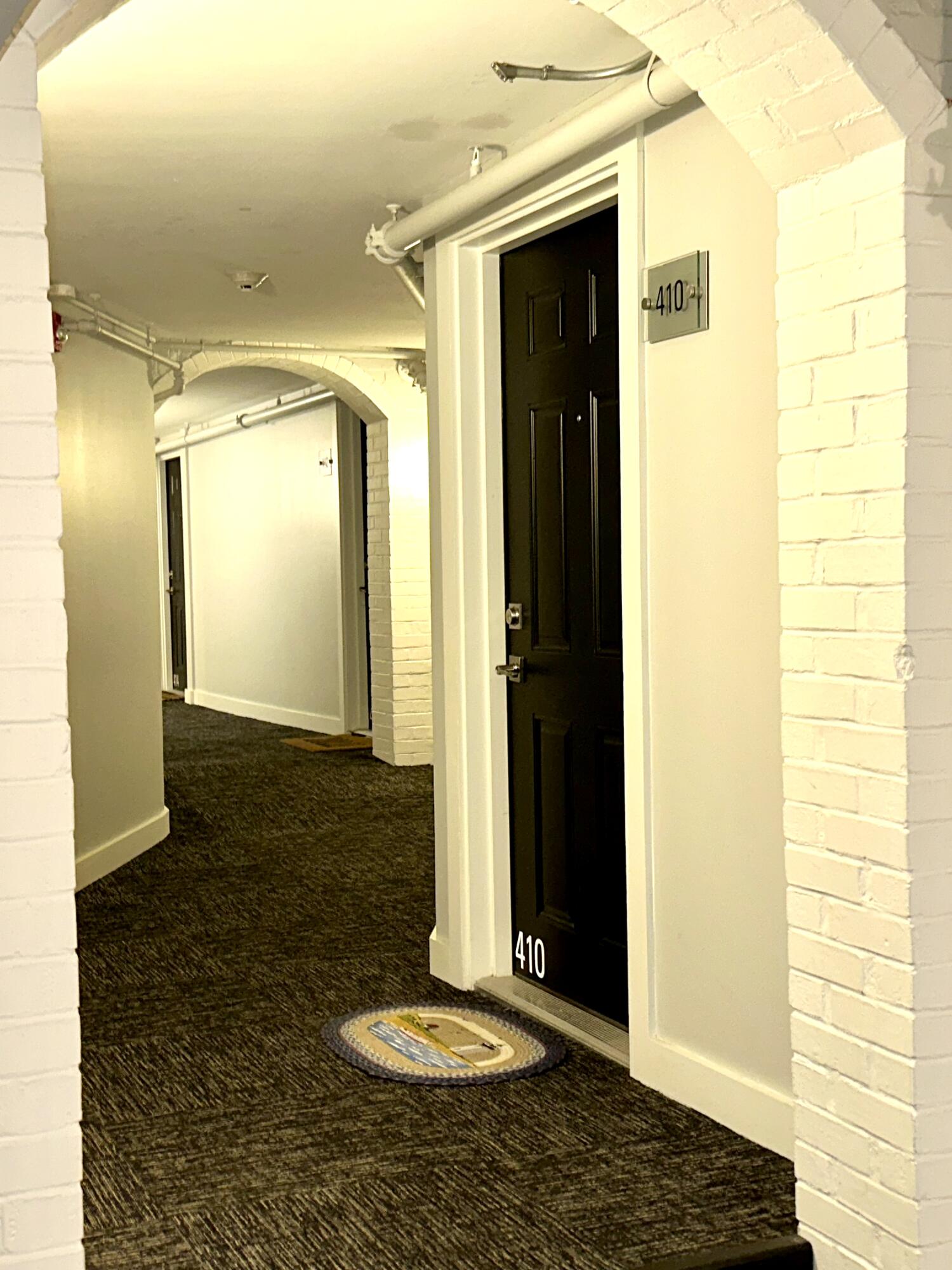 10 Exchange Street, Unit 410 Portland, ME 04101 - Photo 3 of 25 IMG_0817