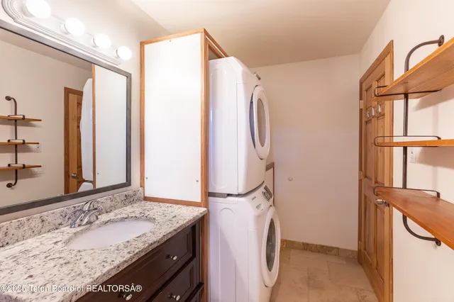 $630,000 | 55 Virginian Lane, Unit 552, Jackson, WY 83001