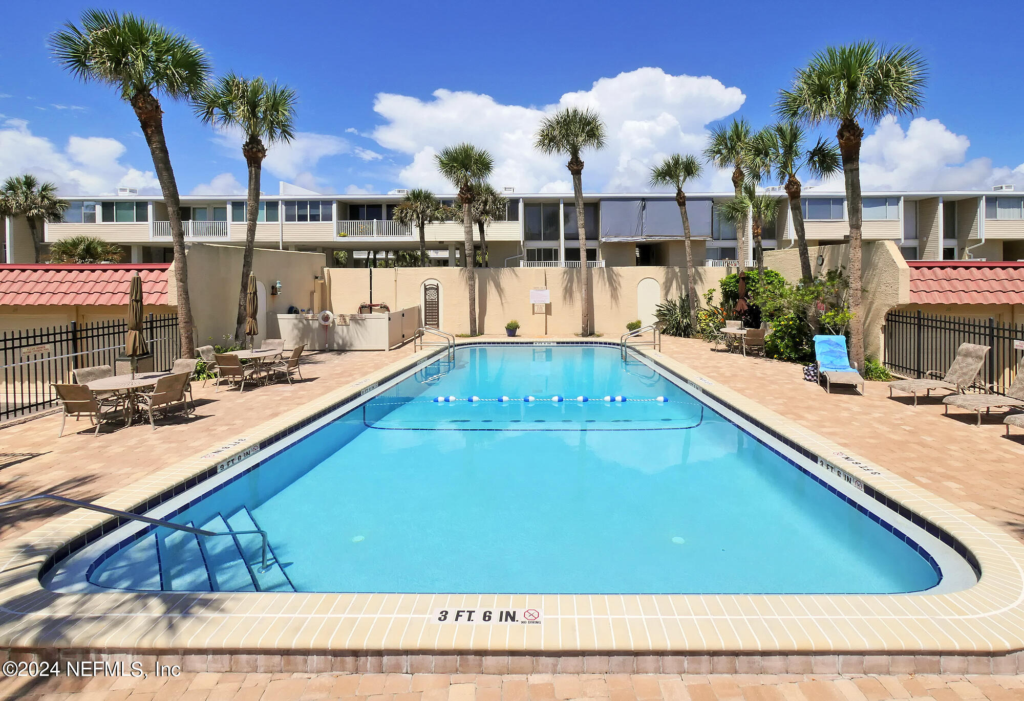 10 10th Street, Unit 17 Atlantic Beach, FL 32233 - Photo 36 of 60 Cloister