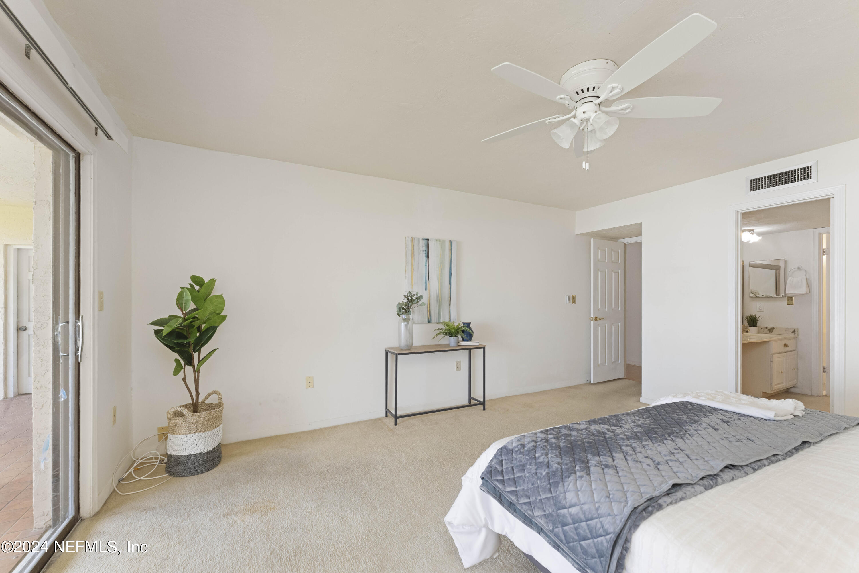 10 10th Street, Unit 17 Atlantic Beach, FL 32233 - Photo 9 of 60 10 10th St Unit C17 Edit-31