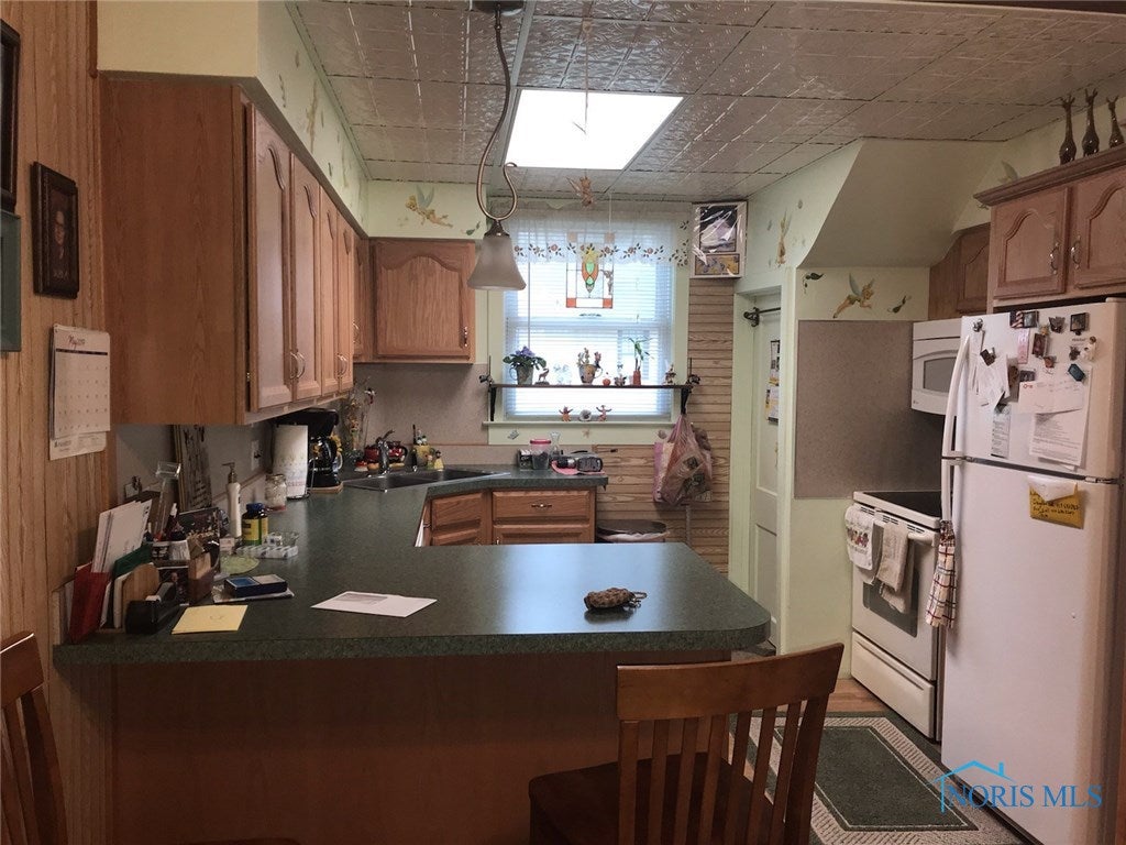 5442 Ruth Avenue Toledo, OH 43613 - Photo 6 of 21 Gallery Image 6
