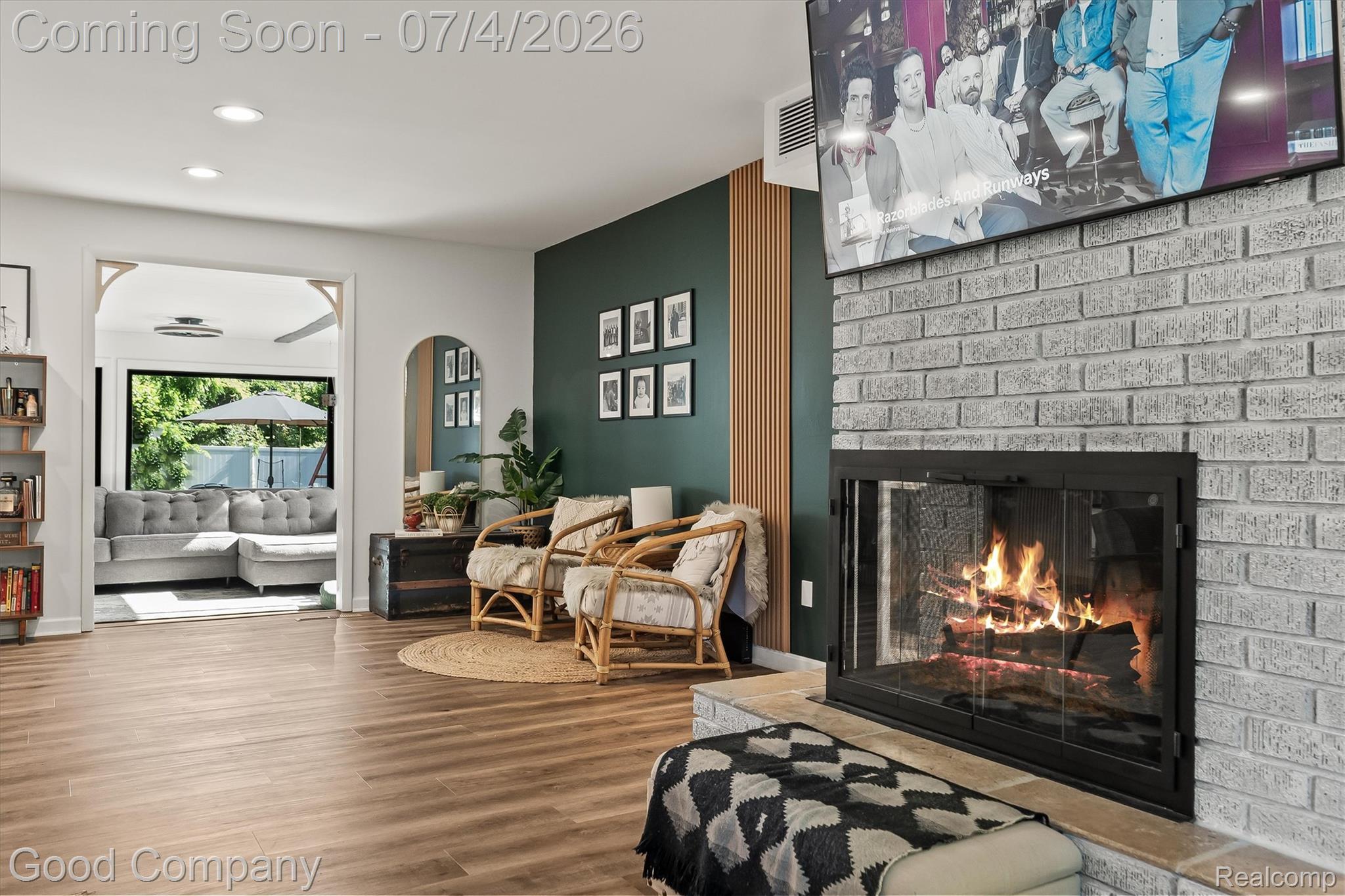 141 Nesbit Lane Rochester, MI 48309 - Photo 5 of 47 07-Nesbit -16.jpg