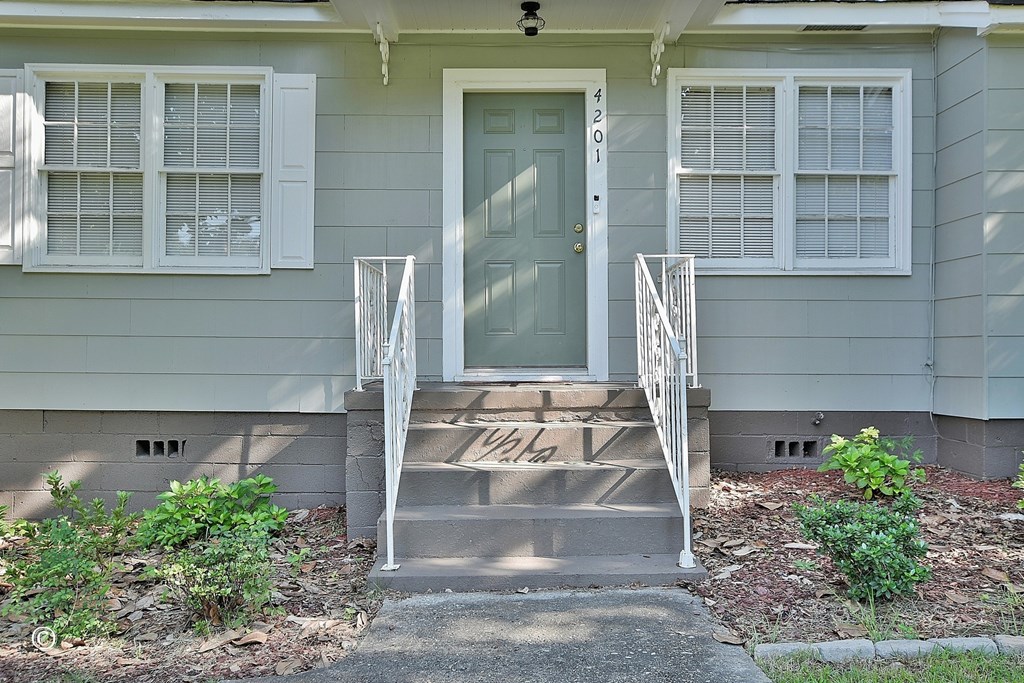 4201 Forrest Road Columbus, GA 31907 - Photo 2 of 31 Front Porch