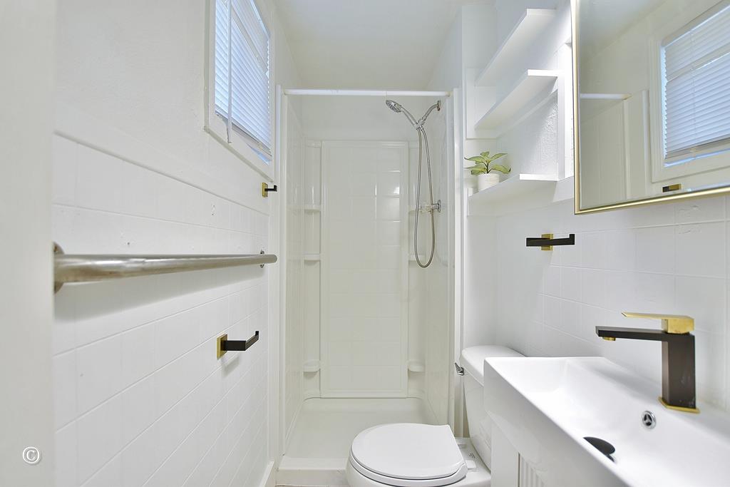 4201 Forrest Road Columbus, GA 31907 - Photo 21 of 31 Primary Bathroom