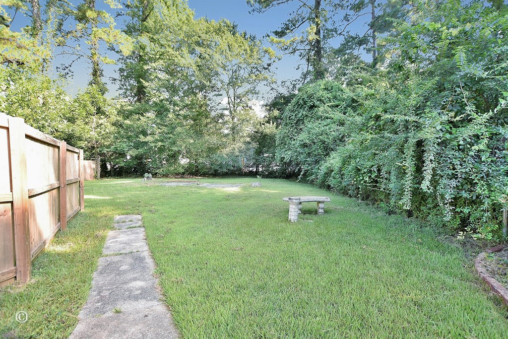 4201 Forrest Road Columbus, GA 31907 - Photo 28 of 31 Fenced Backyard