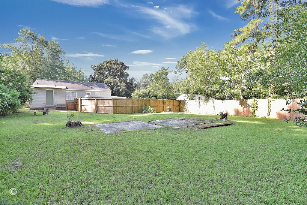 4201 Forrest Road Columbus, GA 31907 - Photo 29 of 31 Fenced Backyard