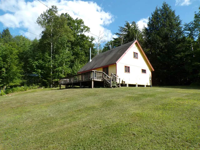 $249,900 | 100 Sterling Lane, Westmore, VT 05860